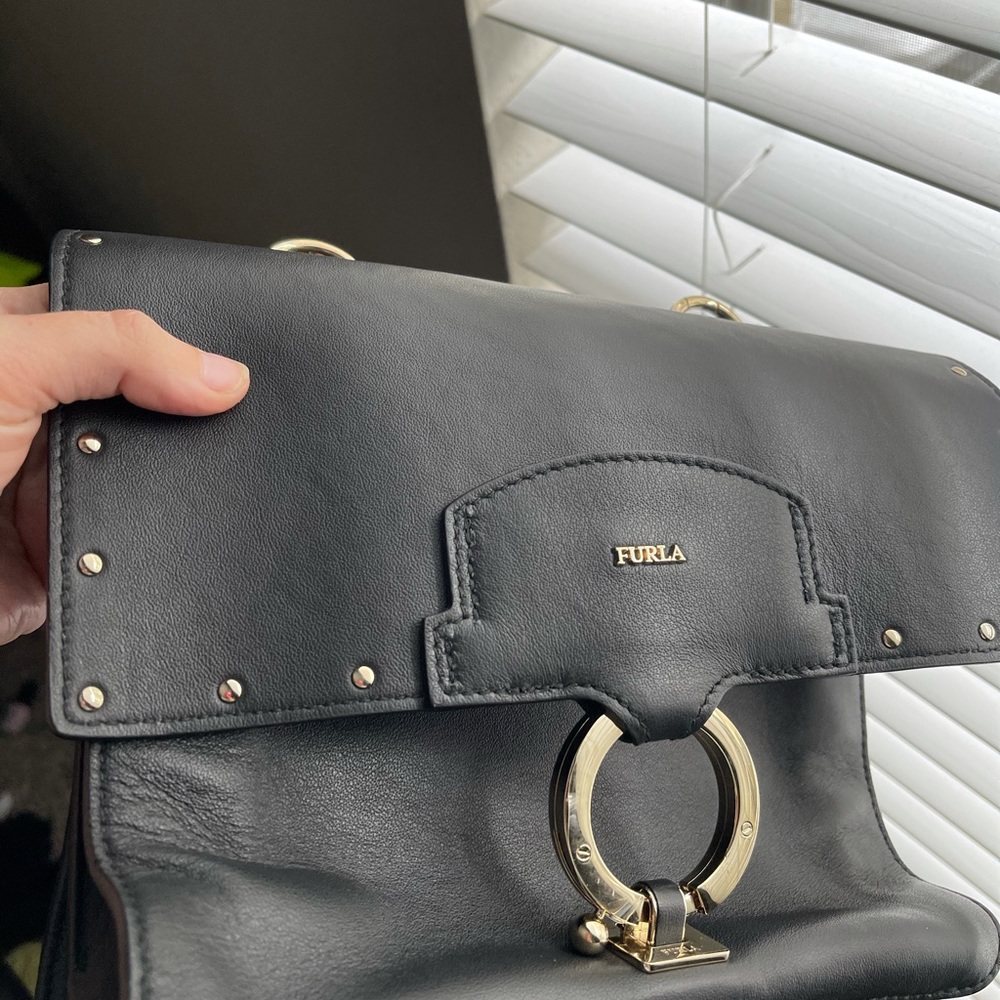 FURLA reversible handbag - Picture 4 of 8